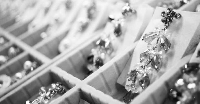 Tips For Building A  Wonderful Jewelry Wardrobe